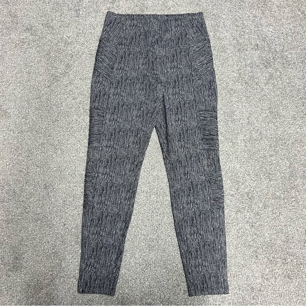 Athleta Leggings Medium Delancey Textured Moto Tight Black White Print Zip Ankle